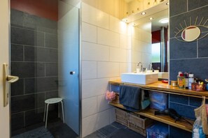 تجهيزات دش، مجففات شعر