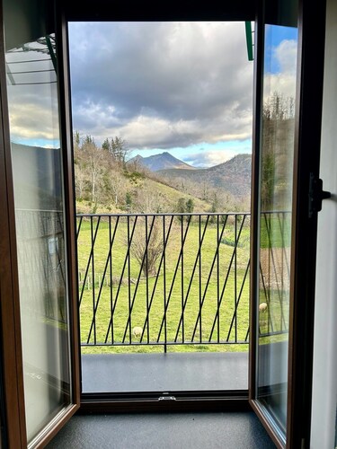 Nature and Relax in Asturias: Arándano apartment (2/4 people)