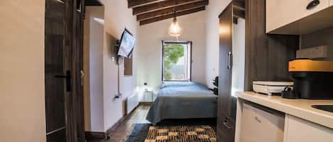 Classic Double Room, Balcony, Mountain View | 2 bedrooms, free WiFi