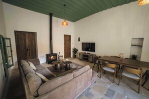 Superior Apartment, Patio | Living room