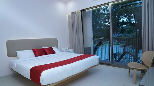 River view  bed & breakfast with AC, Breakfast &  WiFi Complimentary