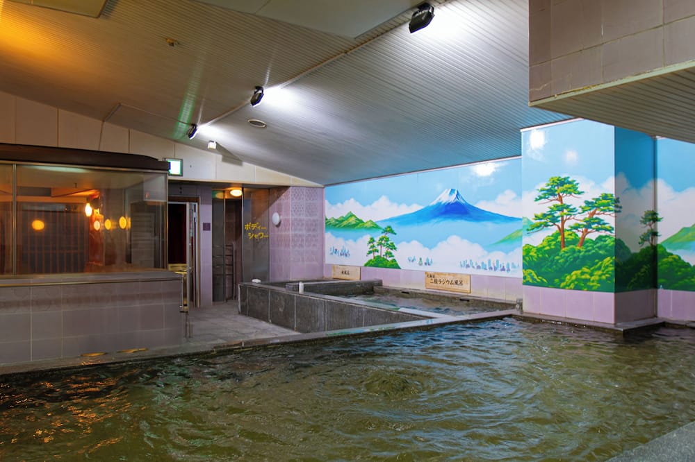 Men's only Capsule Hotel Asahi Plaza Shinsaibashi