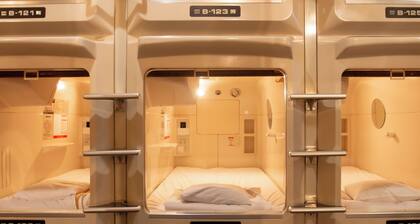 Men's only Capsule Hotel Asahi Plaza Shinsaibashi