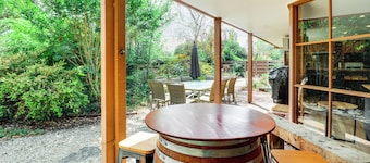 The Link Mansfield - Family Friendly Home - Sleeps 11