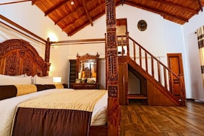 Junior Suite | In-room safe, desk, iron/ironing board, free WiFi - Eagle Regency Kandy  (Kandy)