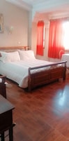 Standard Double Room | Free WiFi