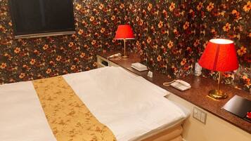 Kamar Double Basic | Wi-Fi gratis