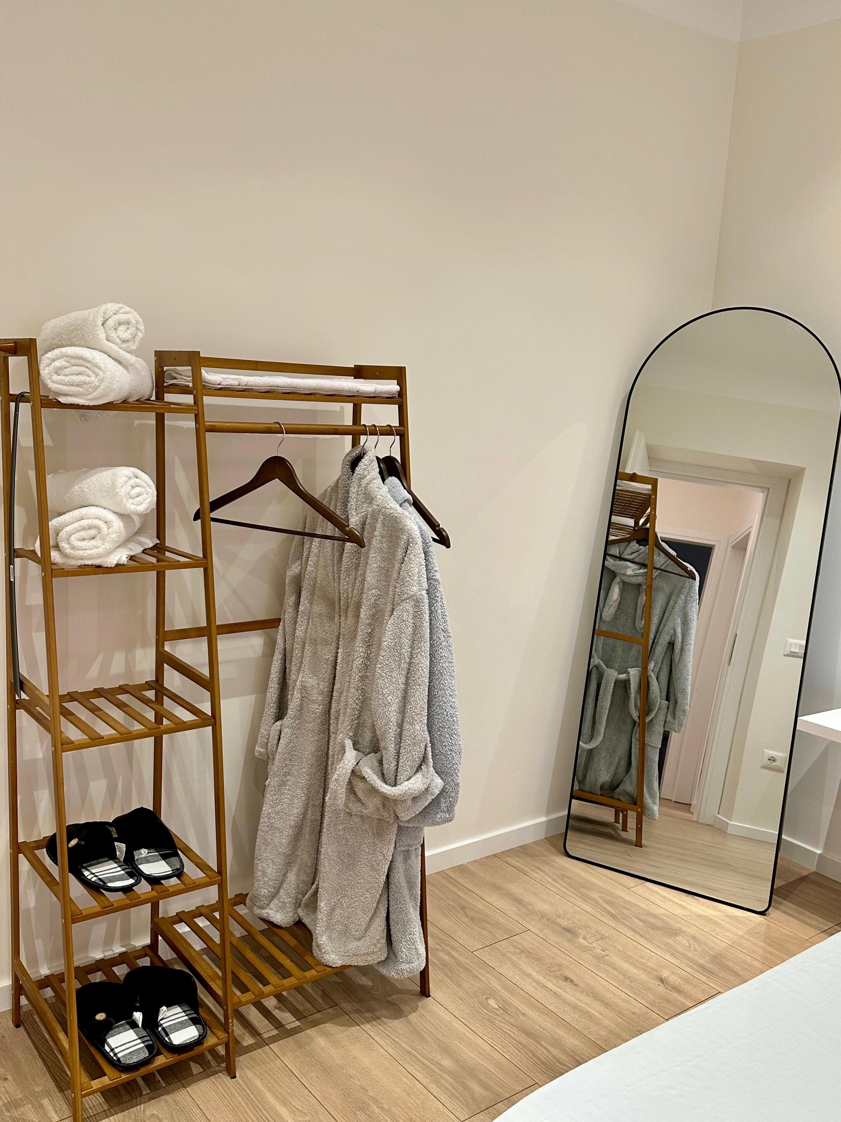 2 habitaciones, tabla de planchar con plancha y wifi 