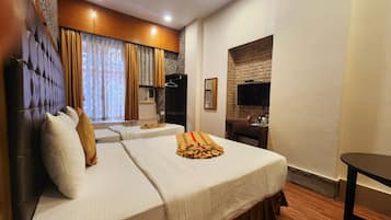 Deluxe Triple Room, City View | Free WiFi