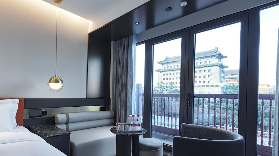 M Hotel