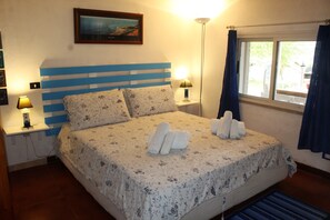 2 slaapkamers, een strijkplank/strijkijzer, wifi, beddengoed