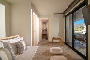 Luxury Διαμέρισμα, Μπαλκόνι, Θέα στη Θάλασσα | Χρηματοκιβώτιο στο δωμάτιο, ηχομόνωση, σίδερο/σιδερώστρα, δωρεάν Wi-Fi 