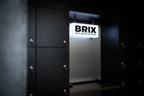 Borne des arrivées/des départs