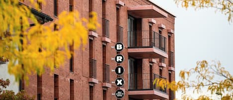 Fachada da propriedade