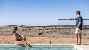2 piscine all'aperto