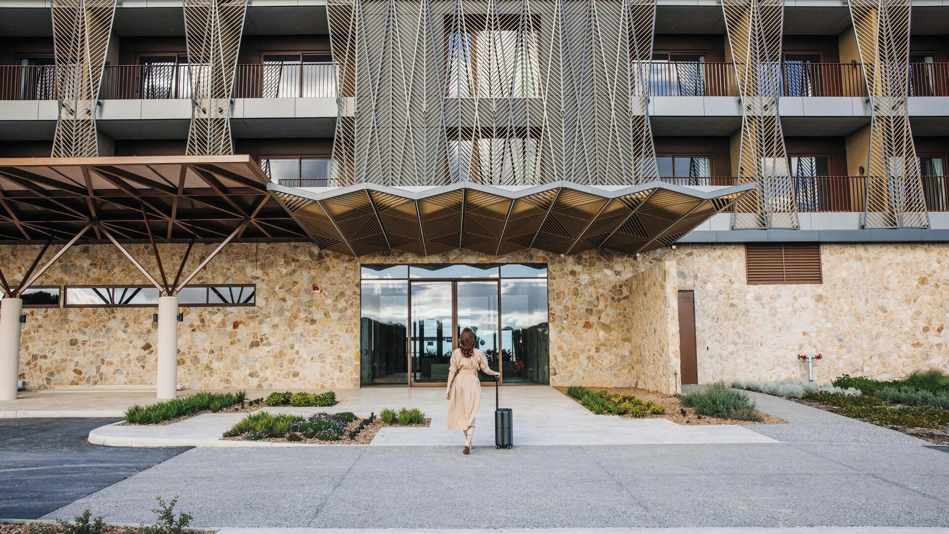 スタンダード ルーム ベッド (複数台) パークビュー | 遮光カーテン、アイロン / アイロン台、WiFi (無料)、ベッドシーツ