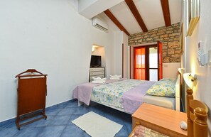 3 多间卧室、上网接入、床单