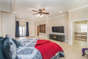 5 bedrooms, iron/ironing board, travel cot, free WiFi