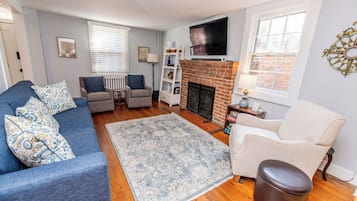 TV connectée, cheminée