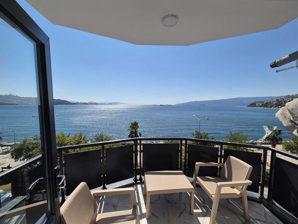 Standard Room | Terrace/patio