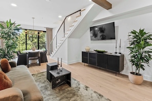 Télévision, espaces bureaux