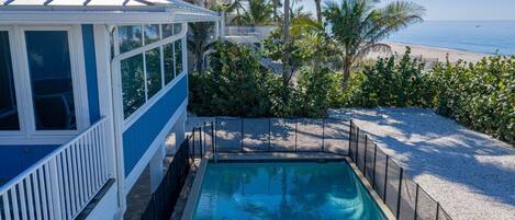 Et oppvarmet basseng