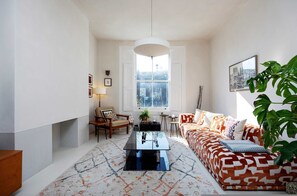 Apartamento | 2 dormitorios y Internet