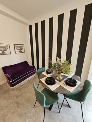 Dining - Vivaldi Suite (Firenze)