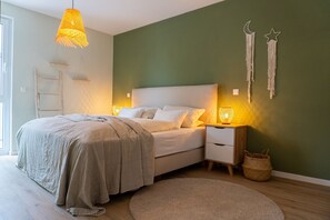 1 bedroom, iron/ironing board, travel crib, free WiFi - Apartment Leni (Gottenheim)