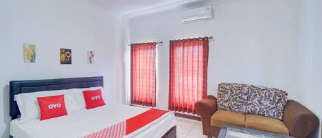 Standard Suite | 1 bedroom, premium bedding, free WiFi, bed sheets