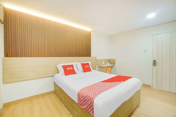 Premium bedding, free WiFi, bed sheets