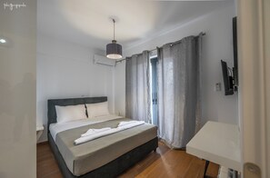 5 camere, ferro/asse da stiro, Wi-Fi, lenzuola