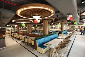 Restaurant - Hotel Prem Inn (Vrindavan)