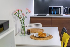 Classic Apartment, Garden View | 1 bedroom, free WiFi - Apartament w Śródmieściu Odnowa (Wroclaw)