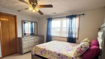 3 habitaciones, tabla de planchar con plancha y wifi