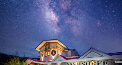 Yashshree Pelling Chekhim Retreat