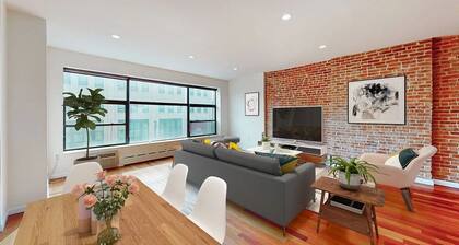 2-bedroom apartment in cool New York City with WiFi, AC/ The one and only
