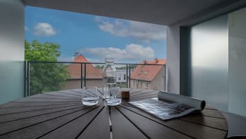 Deluxe Apartment | Terrace/patio