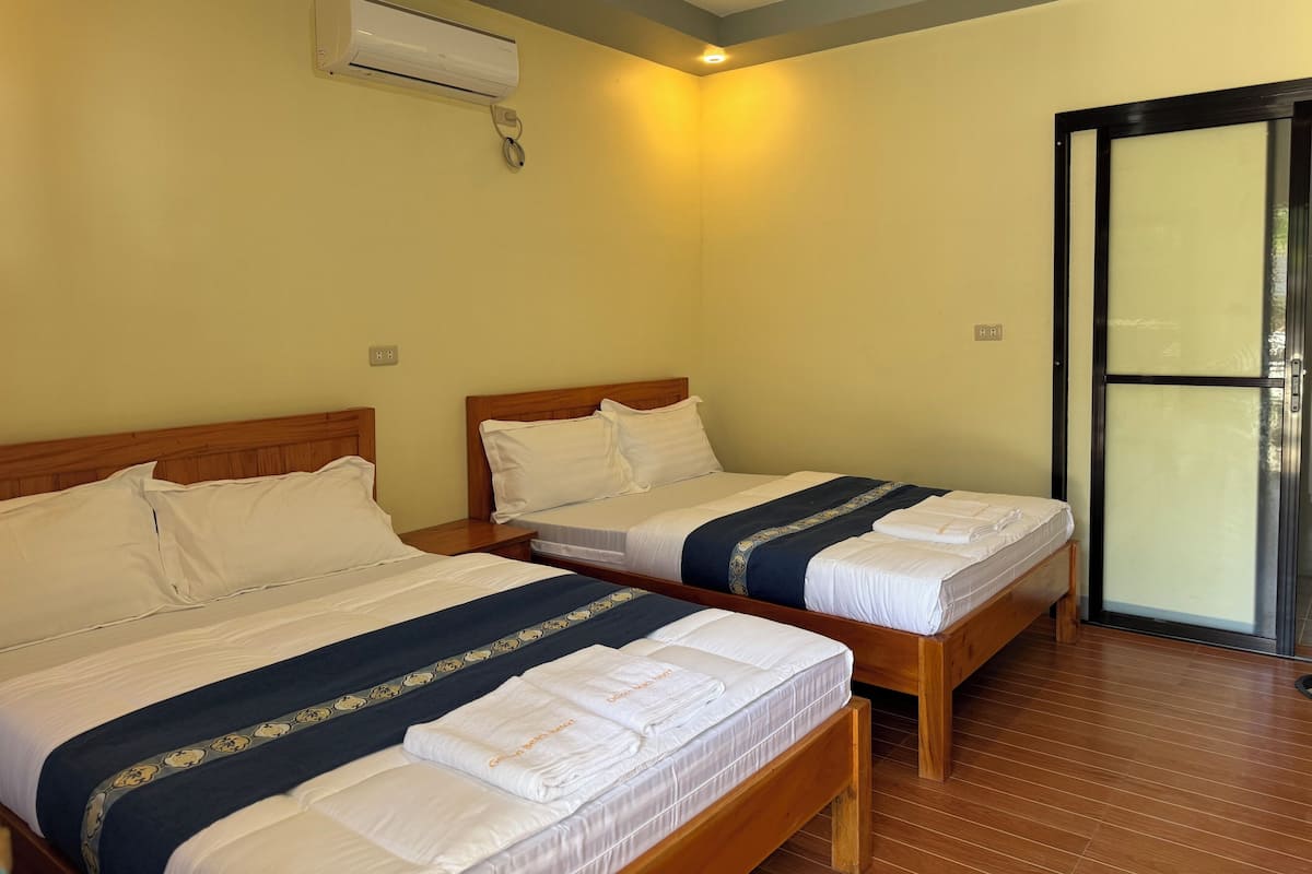 Standard Double or Twin Room, Beach View | 1 bedroom, free WiFi