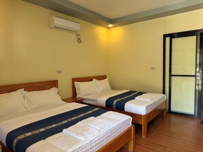 Standard Double or Twin Room, Beach View | Wi-fi percuma