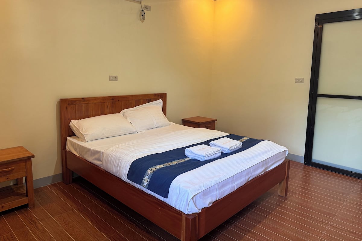Standard Single Room, Beach View | 1 bedroom, free WiFi