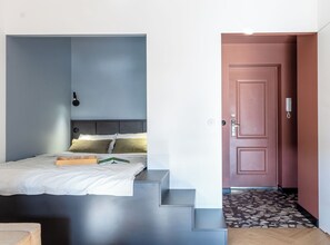 Comfort Apartment | Living area | Flat-screen TV