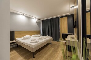 1 habitación, caja de seguridad en la habitación y wifi gratis