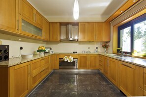 Villa | 4 bedrooms - Charming Villa Viana do Castelo (Viana do Castelo)