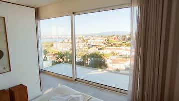 3 عدّة غرف نوم