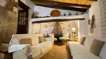 6 bedrooms
