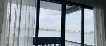 Modern Flat Near Lisbon