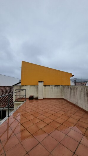 Apartment | 3 bedrooms - Amazing Terrace Nazar 2 Bedrooms Flat (Nazaré)