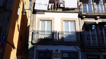 Apartment, Smoking | 1 bedroom