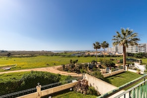 2 bedrooms - Beach Front View Armacao de Pera Flat (Silves)